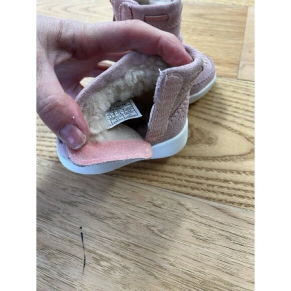 Baby UGGS 0/1 boots - Picture 6 of 6